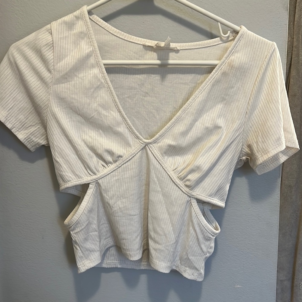 White cropped tee with cut out sides